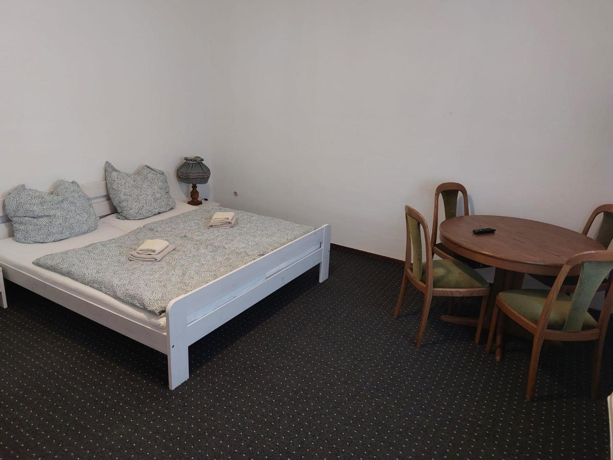 Ferienwohnung Sued Бад Ойнхаузен Екстериор снимка